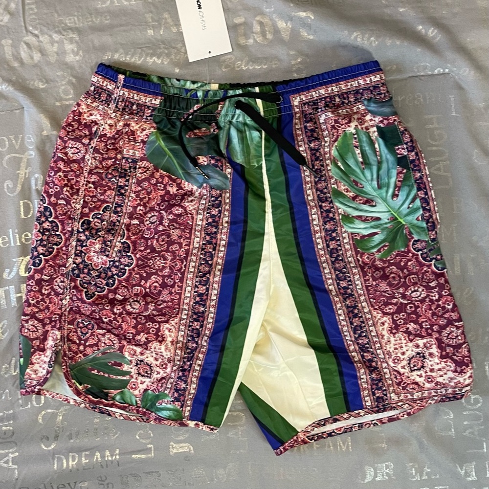 Fashion Nova Manifest Destiny Trunks